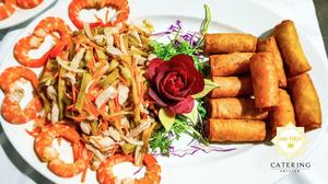 Món Gỏi tiến vua - Chả giò hải sản