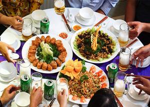 Tận hưởng ngay sự thoải mái với dịch vụ nấu ăn gia đình trọn gói
