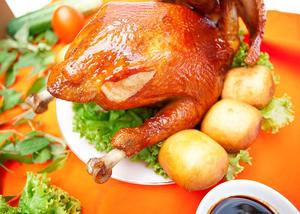 Top 5 món gà ngon khó cưỡng trong menu dịch vụ nấu tiệc tại Hai Thụy